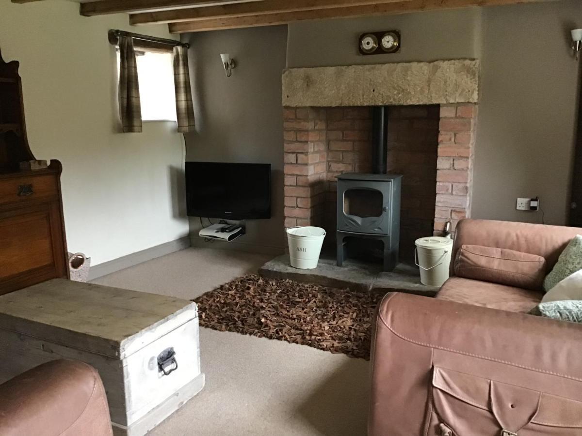 Lee House Farm Holiday Cottage With Possible Use Of Hot Tub Ninety Pounds A Session Waterfall Exteriér fotografie