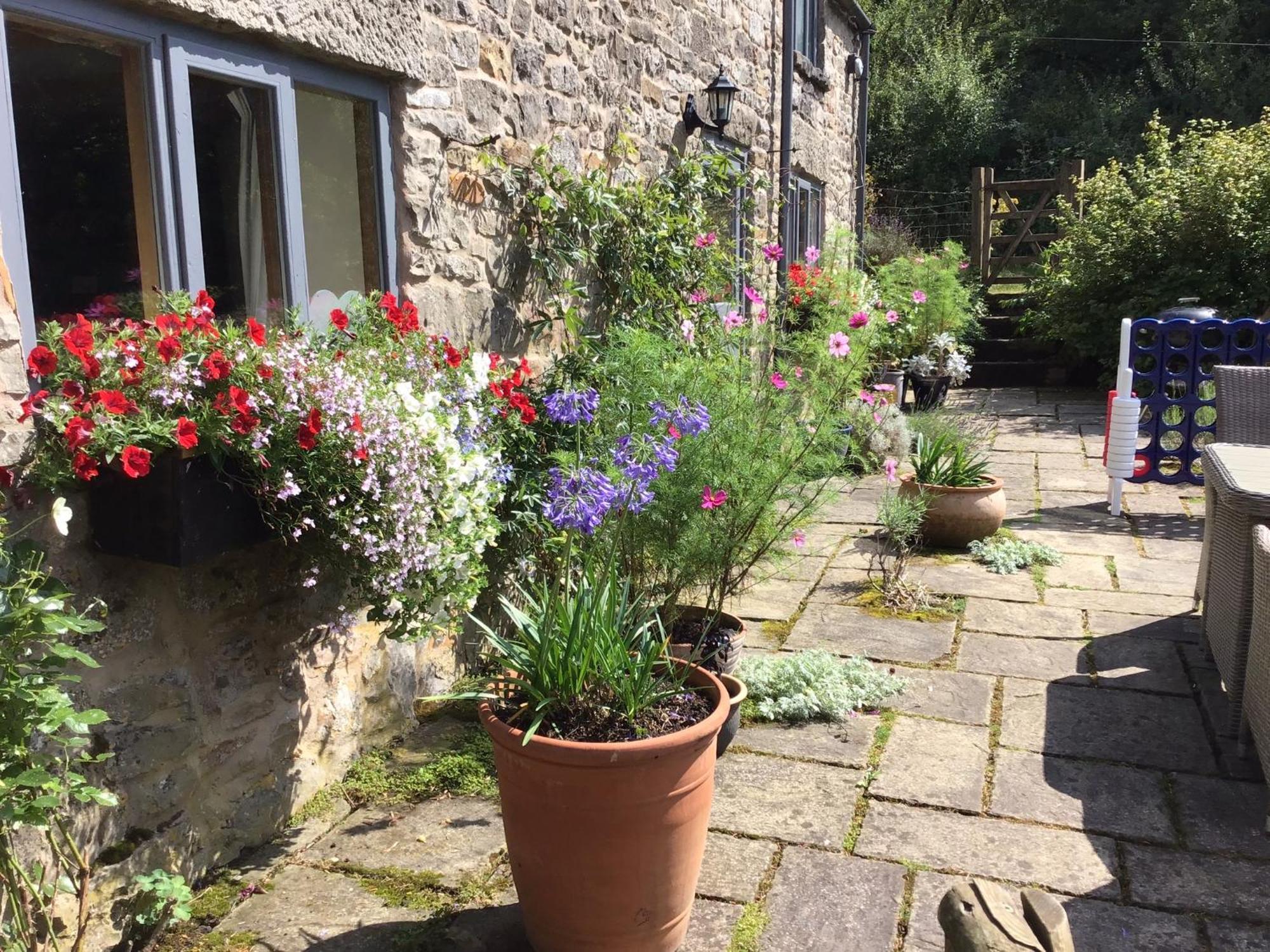 Lee House Farm Holiday Cottage With Possible Use Of Hot Tub Ninety Pounds A Session Waterfall Exteriér fotografie